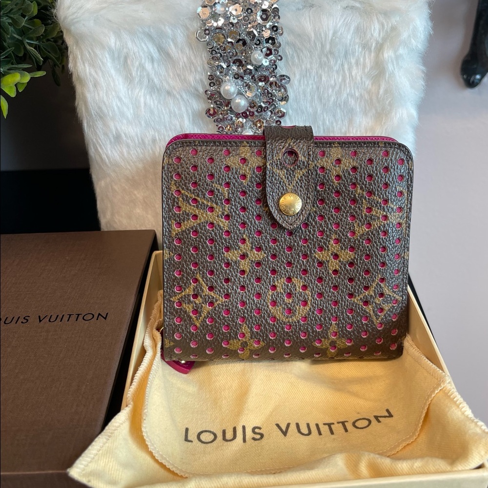 authentic Louis Vuitton limited edition wallet